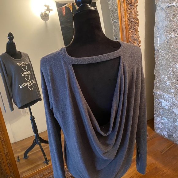 COPY - Chaser “Dogs Naps Weekends” Graphic Top with draped drape draping cowl n… - Picture 11 of 14